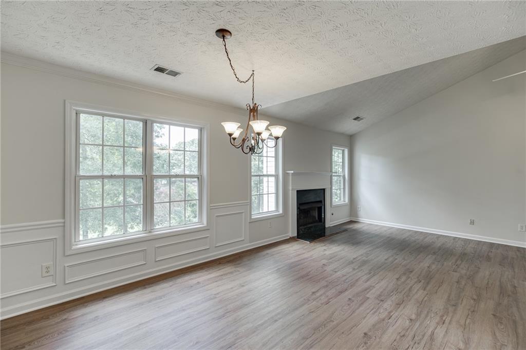 3335 Rivers End Place Buford, GA 30519 - Photo 8 of 42
