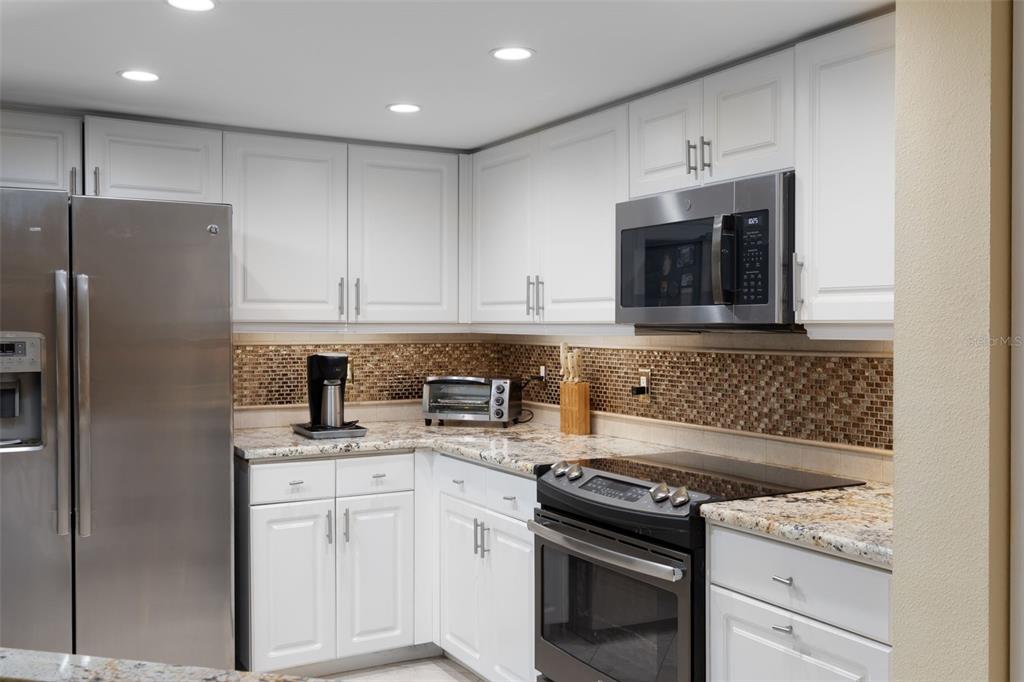 9341 Blind Pass Road St. Pete Beach, FL 33706 - Photo 10 of 44 Gallery Image 10