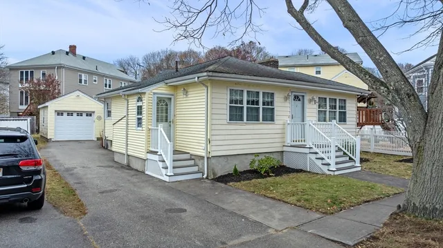$499,900 | 2 Hillside Avenue, Salem, MA 01970