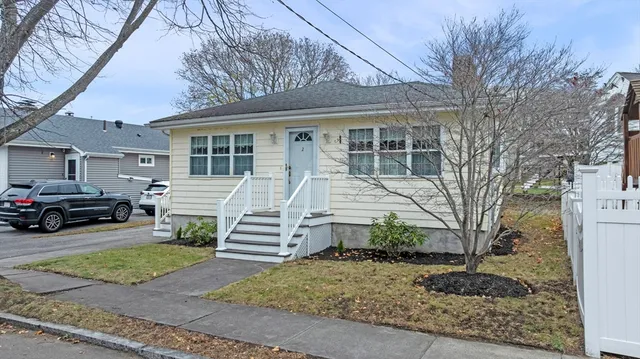 $499,900 | 2 Hillside Avenue, Salem, MA 01970