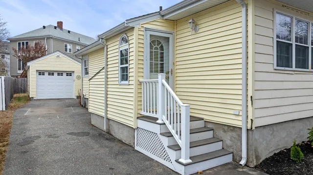 $499,900 | 2 Hillside Avenue, Salem, MA 01970