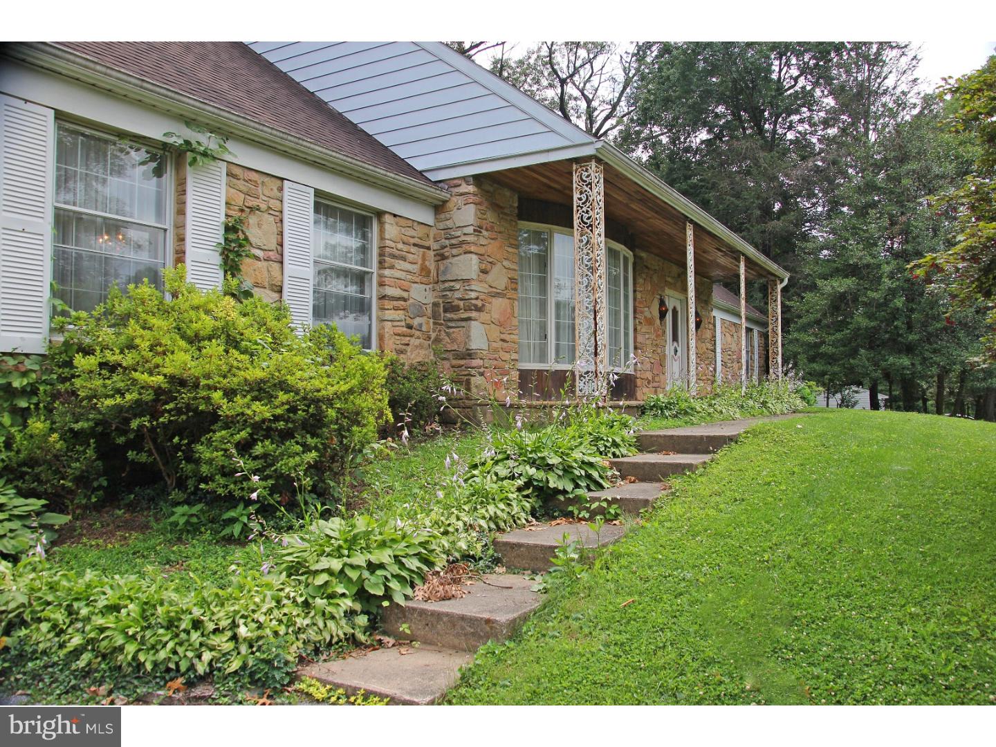 1776 Reed Street Coatesville, PA 19320 - Photo 11 of 12 Gallery Image 11