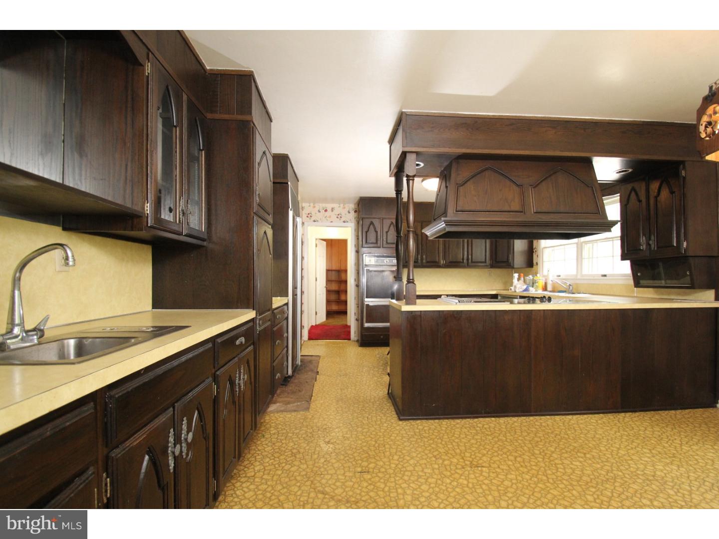 1776 Reed Street Coatesville, PA 19320 - Photo 4 of 12 Gallery Image 4