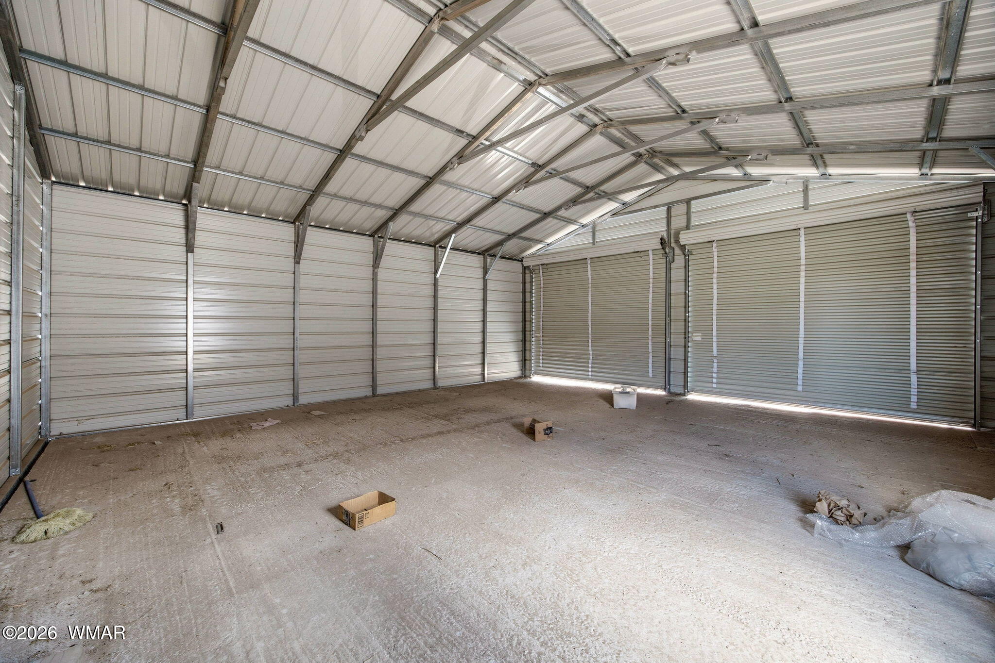 159 County Road St. Johns, AZ 85936 - Photo 43 of 59 a view of a garage