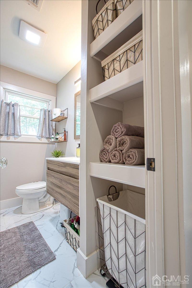 29 Clark Drive Howell, NJ 07731 - Photo 19 of 38