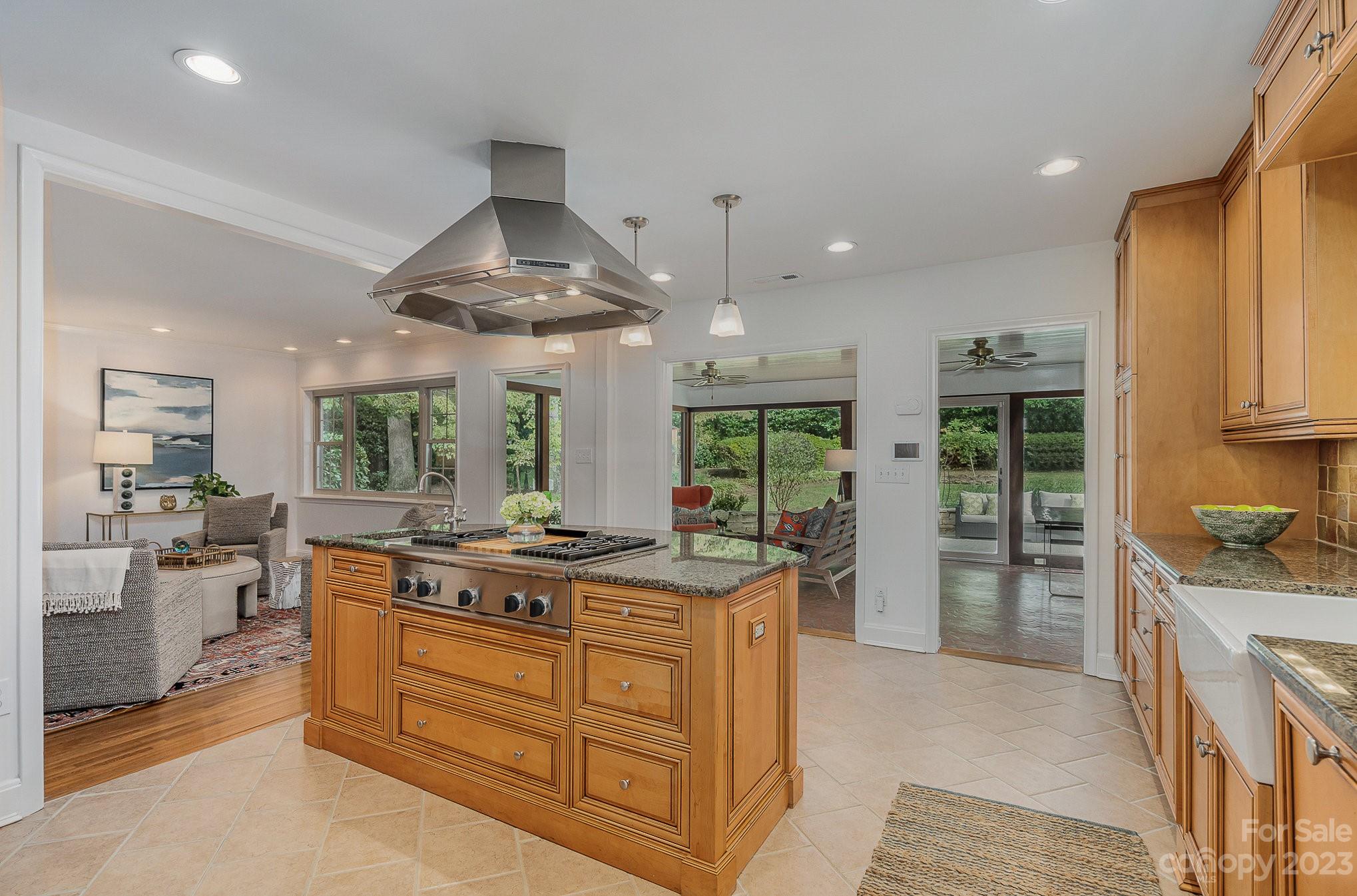5527 Robinhood Road Charlotte, NC 28211 - Photo 12 of 39 Gallery Image 12