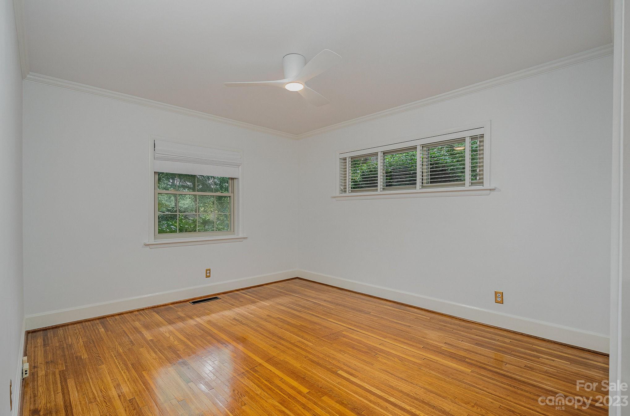 5527 Robinhood Road Charlotte, NC 28211 - Photo 25 of 39 Gallery Image 25