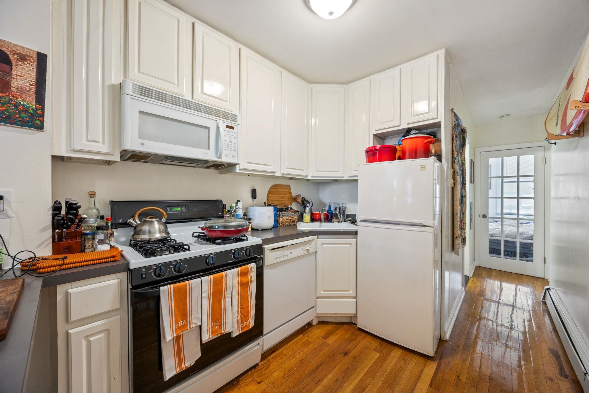 107 Harrison Street, Unit 2 Hoboken, NJ 07030 - Photo 5 of 12
