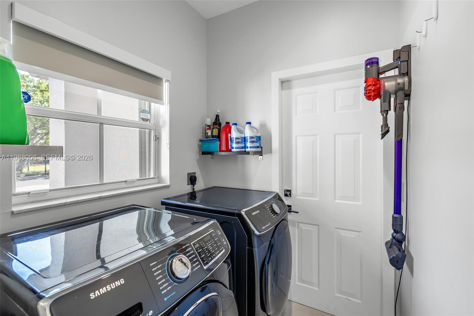 18820 Southwest 29th Street Miramar, FL 33029 - Photo 36 of 49