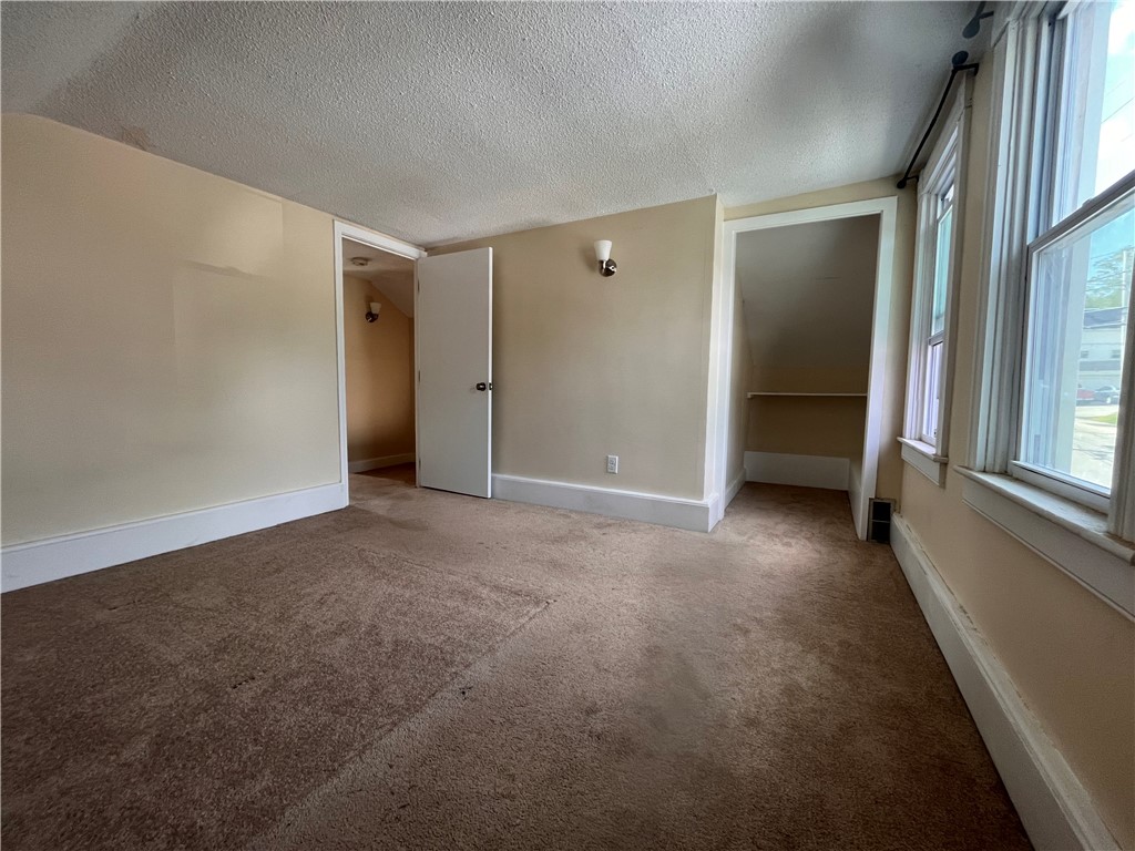 91 Read Avenue Coventry, RI 02816 - Photo 6 of 14 Gallery Image 6