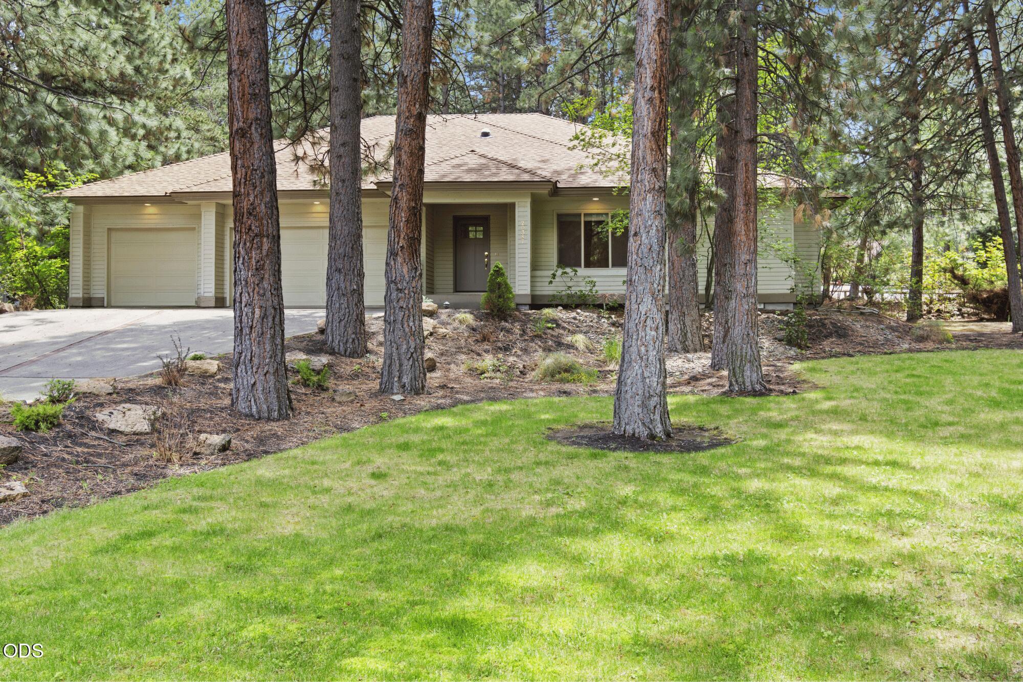 20387 Christmas Ridge Bend, OR 97702 - Photo 2 of 54