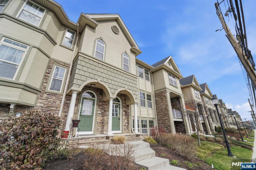 704 Green Lane, Unit 2 Union, NJ 07083 - Photo 14 of 14