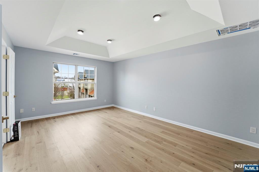 704 Green Lane, Unit 2 Union, NJ 07083 - Photo 8 of 14