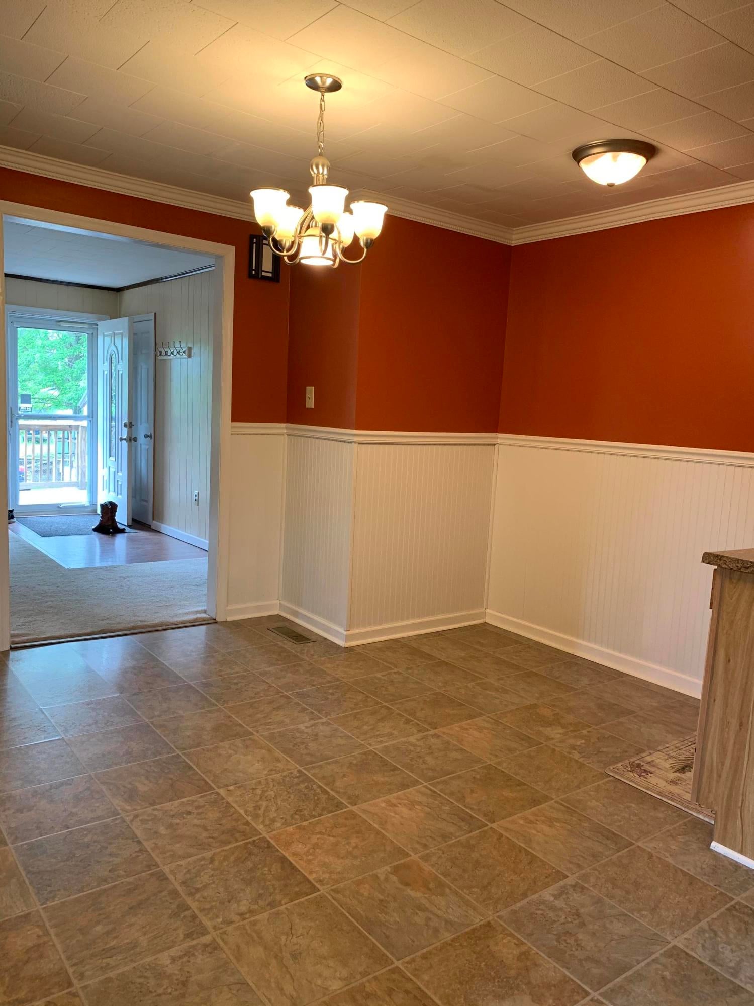 844 Curtain Road Craigsville, WV 26205 - Photo 13 of 24 Gallery Image 13