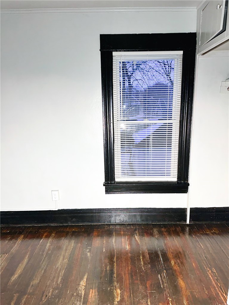 148-150 Flanders Street Rochester, NY 14619 - Photo 8 of 21