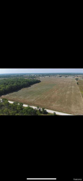 28 28 Mile Road Ray, MI 48096 - Photo 4 of 6