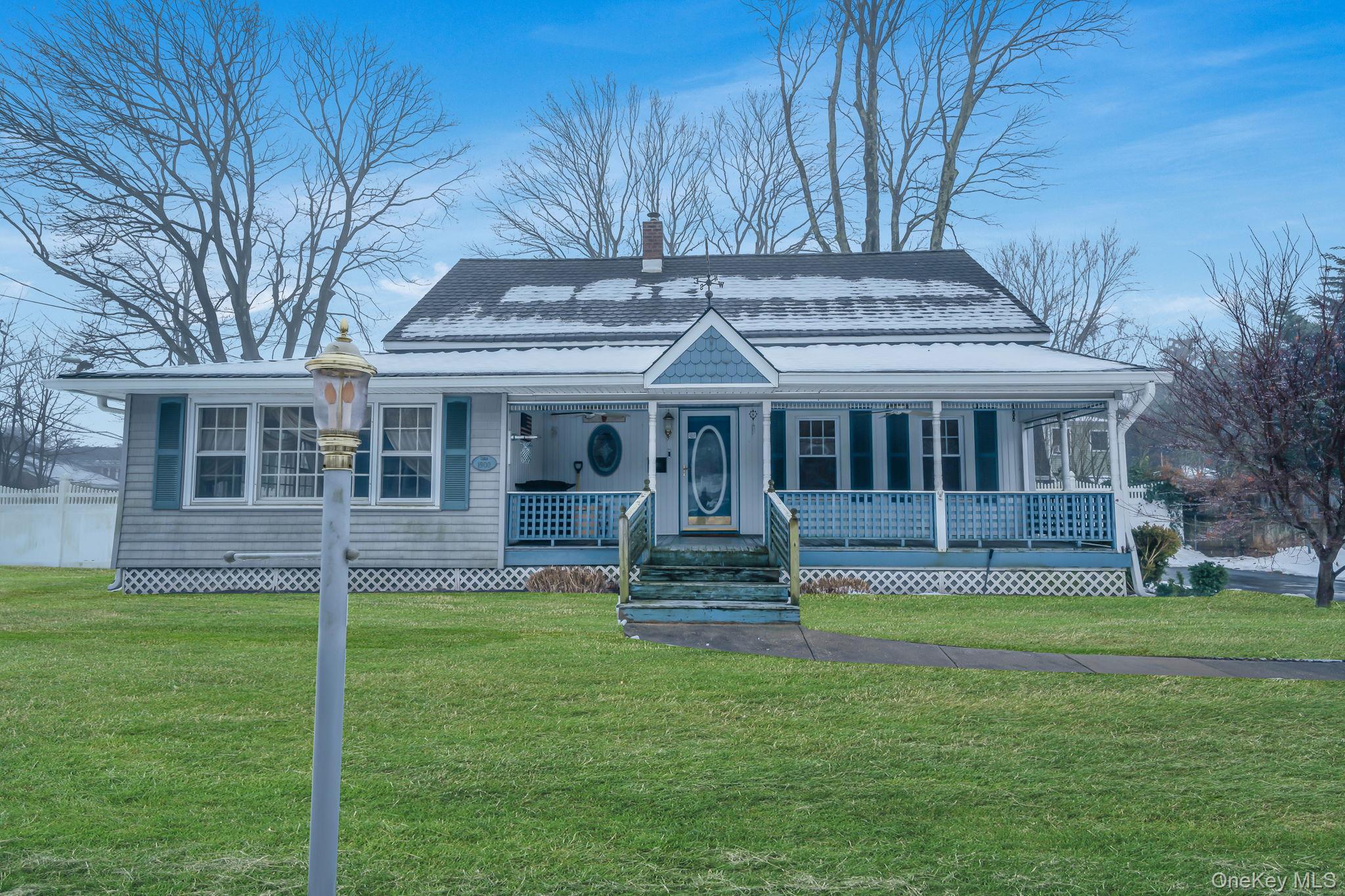 778 Terry Road Hauppauge, NY 11788 - Photo 1 of 29 778 Terry RoadHauppauge