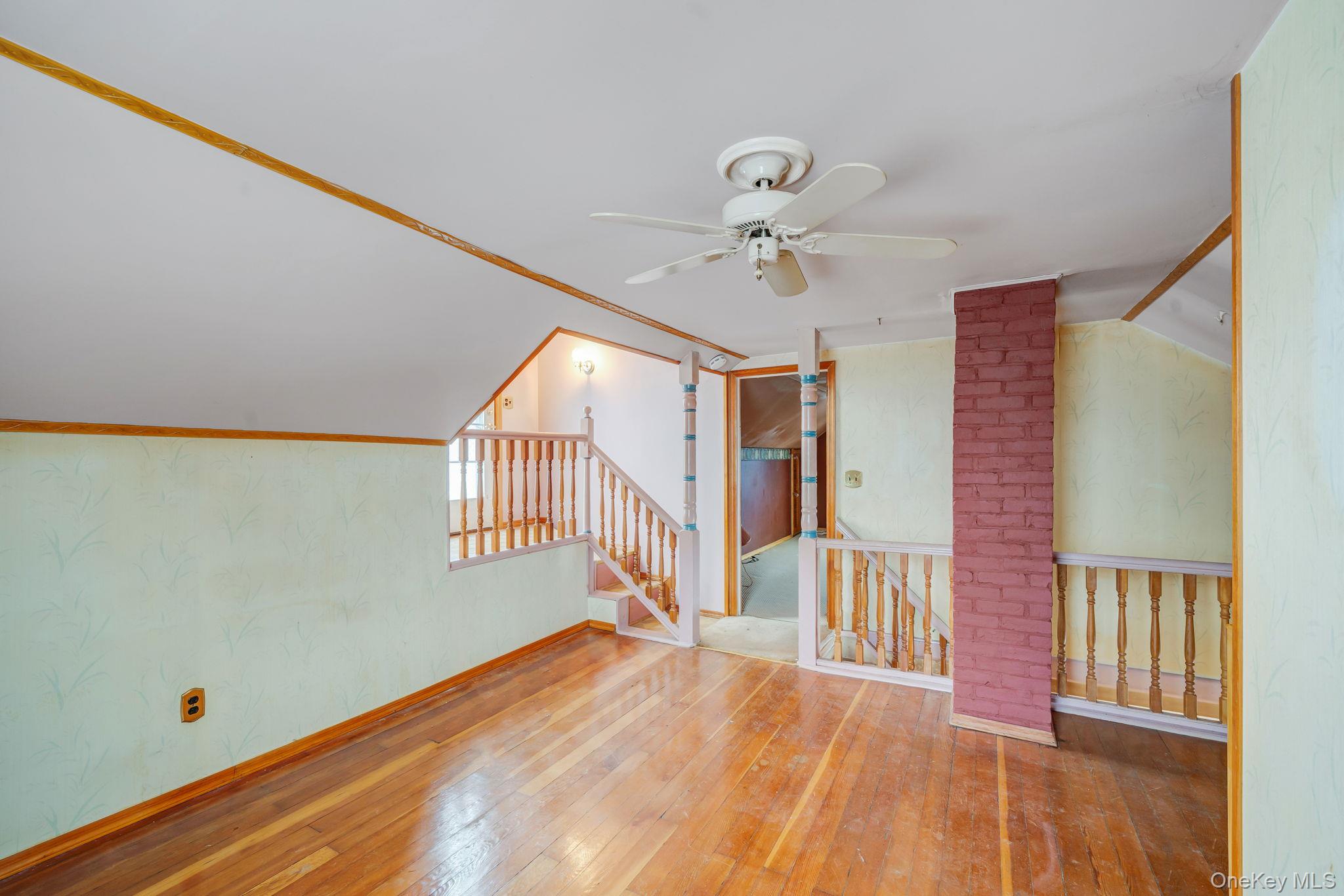 778 Terry Road Hauppauge, NY 11788 - Photo 22 of 29 Second floor bonus room/home office/5th bedroom. Hardwood flooring, access to second floor balcony/deck