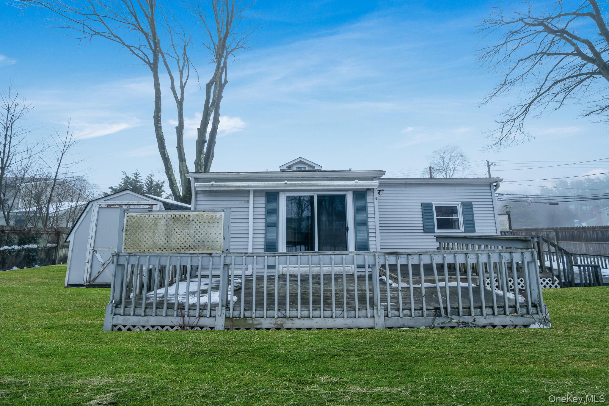 778 Terry Road Hauppauge, NY 11788 - Photo 26 of 29 Back of property