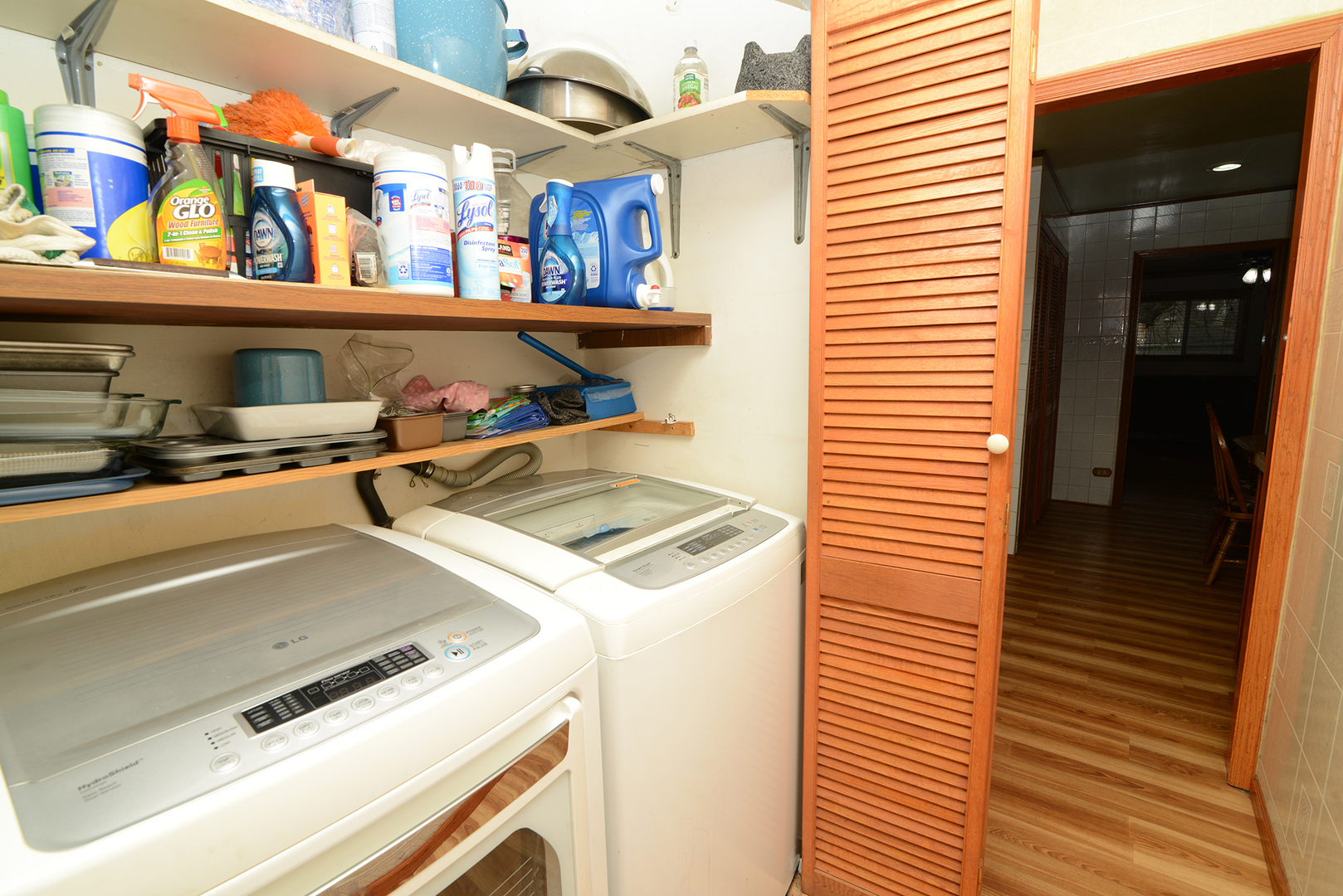 5 Butterfield Road Lake Zurich, IL 60047 - Photo 21 of 32 a utility room with dryer and washer