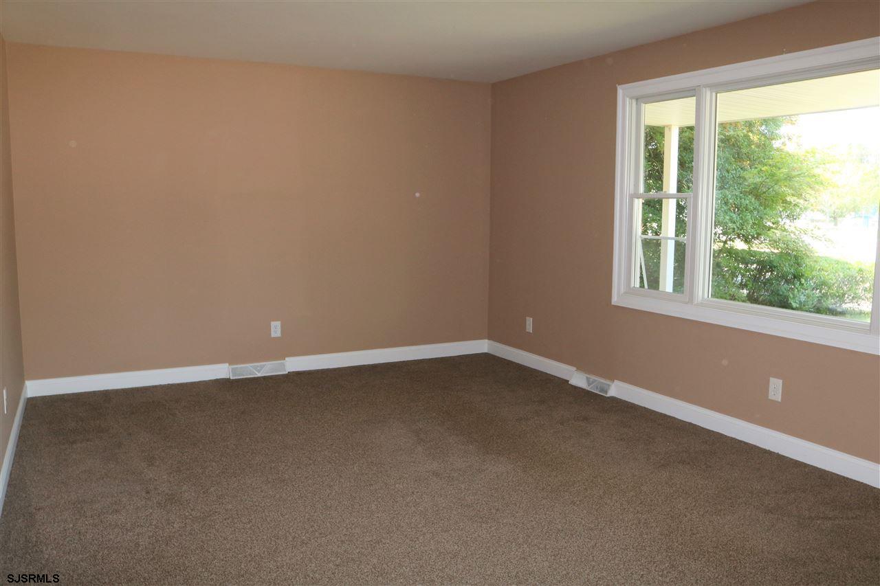 2322 Cedar Bridge Road Northfield, NJ 08225 - Photo 4 of 25 Gallery Image 4