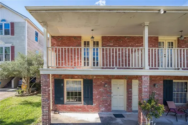 $1,300 | 2 Brandon Hall Drive, Unit D, Destrehan, LA 70047