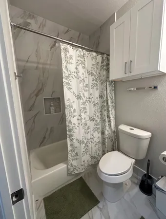 $2,450 | 4513 Reed Road, Unit B, Houston, TX 77051