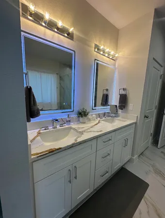 $2,450 | 4513 Reed Road, Unit B, Houston, TX 77051
