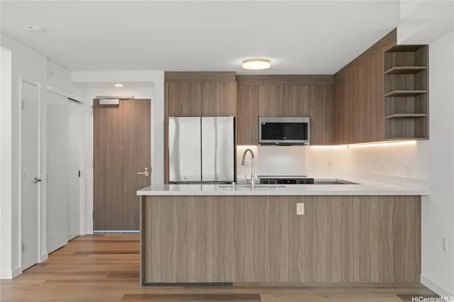 $3,950 | 1515 Liona Street, Unit 2516, Honolulu, HI 96814