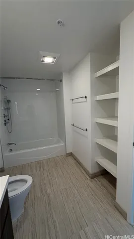 $3,950 | 1515 Liona Street, Unit 2516, Honolulu, HI 96814