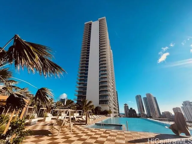 $3,950 | 1515 Liona Street, Unit 2516, Honolulu, HI 96814