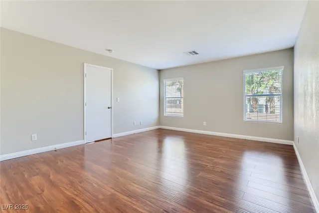 $2,610 | 189 Carlsbad Caverns Street, Henderson, NV 89012