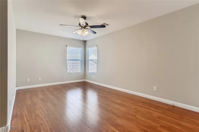 $2,610 | 189 Carlsbad Caverns Street, Henderson, NV 89012