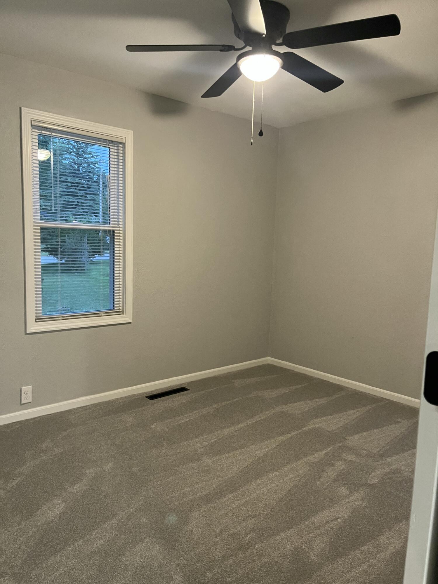 303 Reynolds Road Battle Creek, MI 49037 - Photo 21 of 24 Primary Bdr