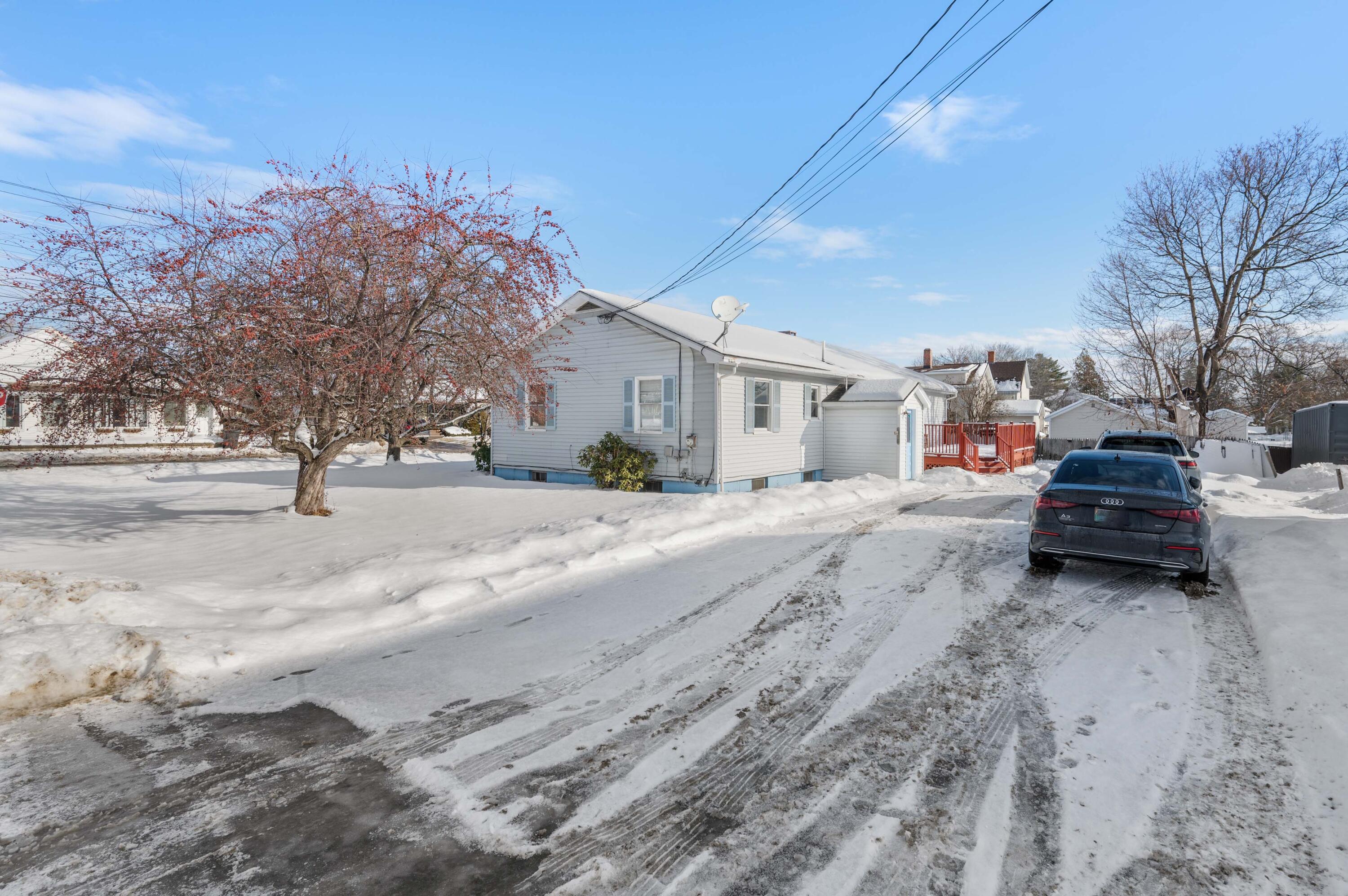 122 Western Avenue Waterville, ME 04901 - Photo 15 of 21 122-Western-Ave-26