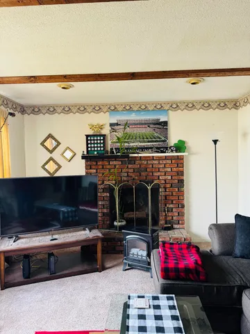 $289,900 | 122 Western Avenue, Waterville, ME 04901