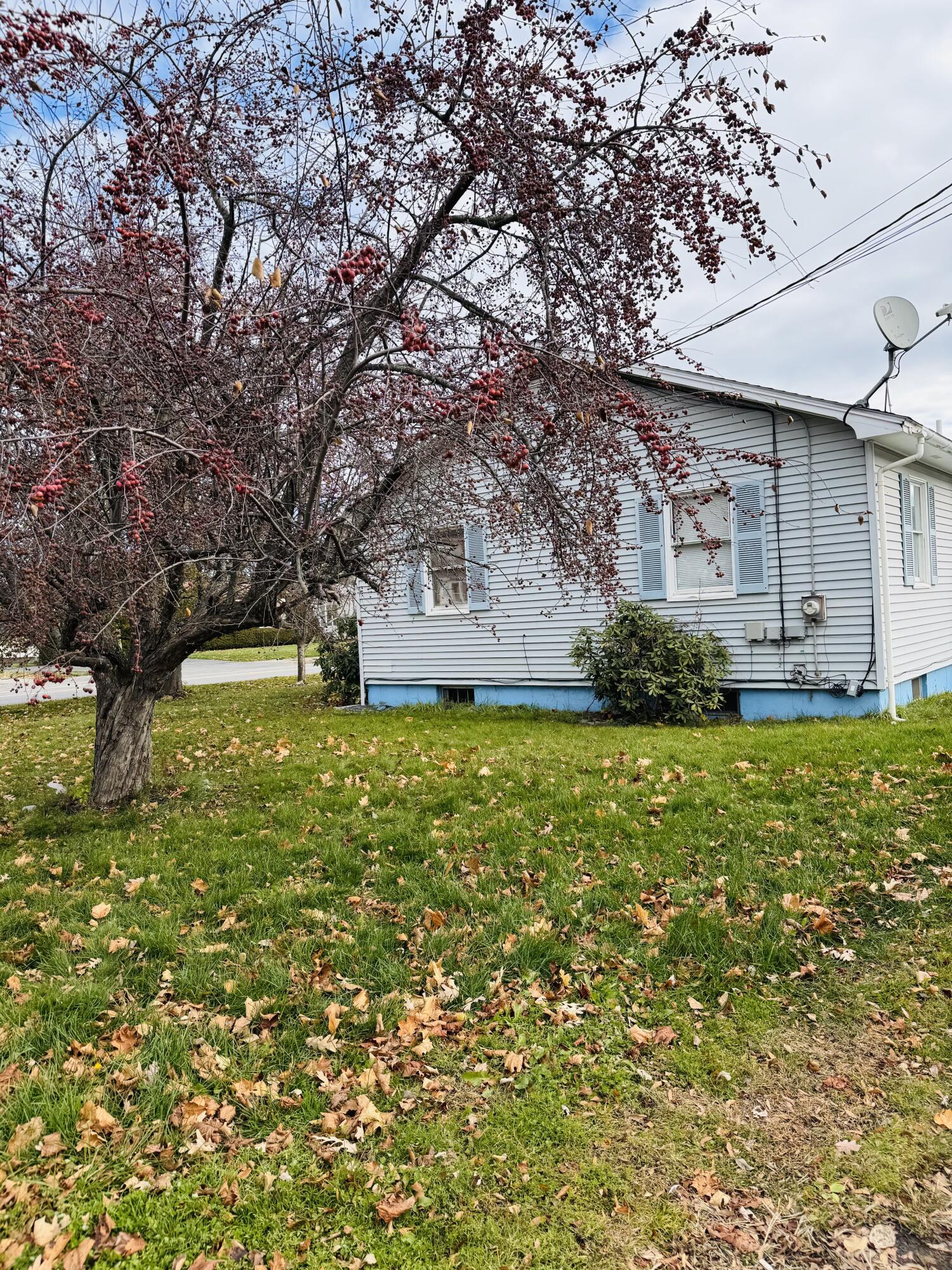 122 Western Avenue Waterville, ME 04901 - Photo 6 of 9 IMG_7284