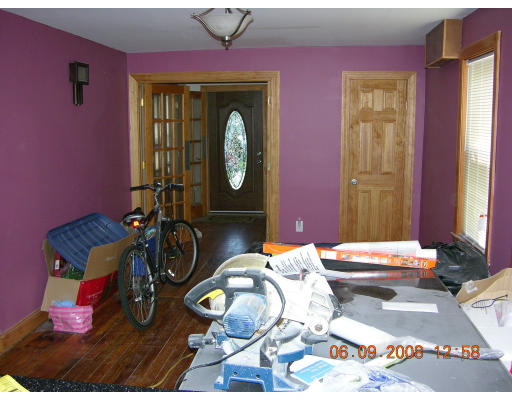 35 Rockingham Road Boston, MA 02126 - Photo 8 of 13 Gallery Image 8
