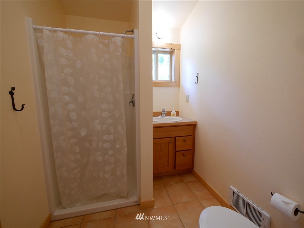 28 Black Jack Road South Winthrop, WA 98862 - Photo 19 of 25
