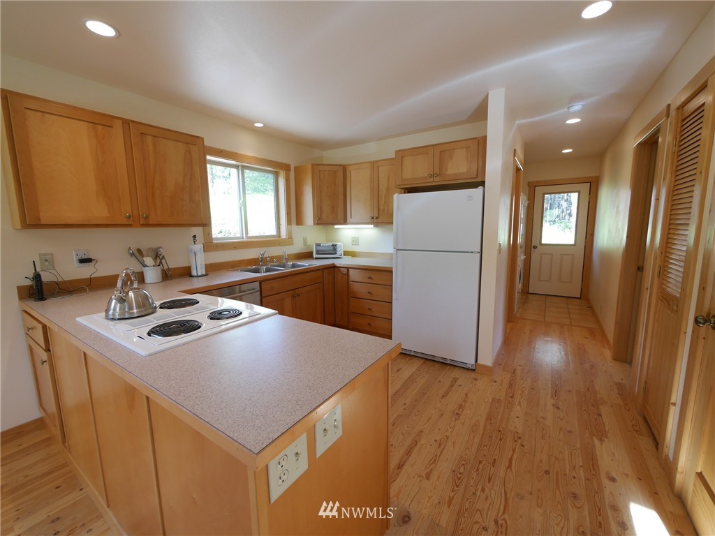 28 Black Jack Road South Winthrop, WA 98862 - Photo 10 of 25