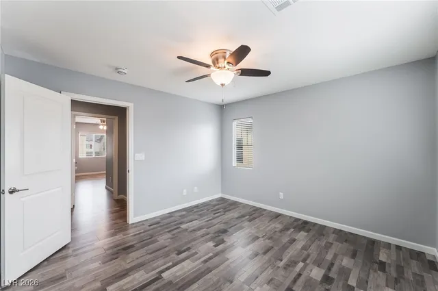 $2,400 | 1216 Fox Grove Court, North Las Vegas, NV 89031