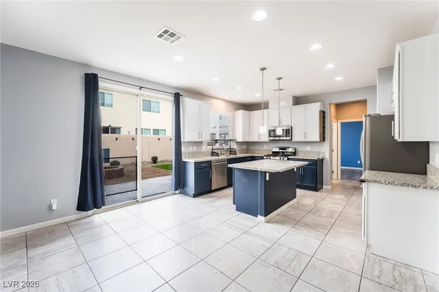 $2,400 | 1216 Fox Grove Court, North Las Vegas, NV 89031