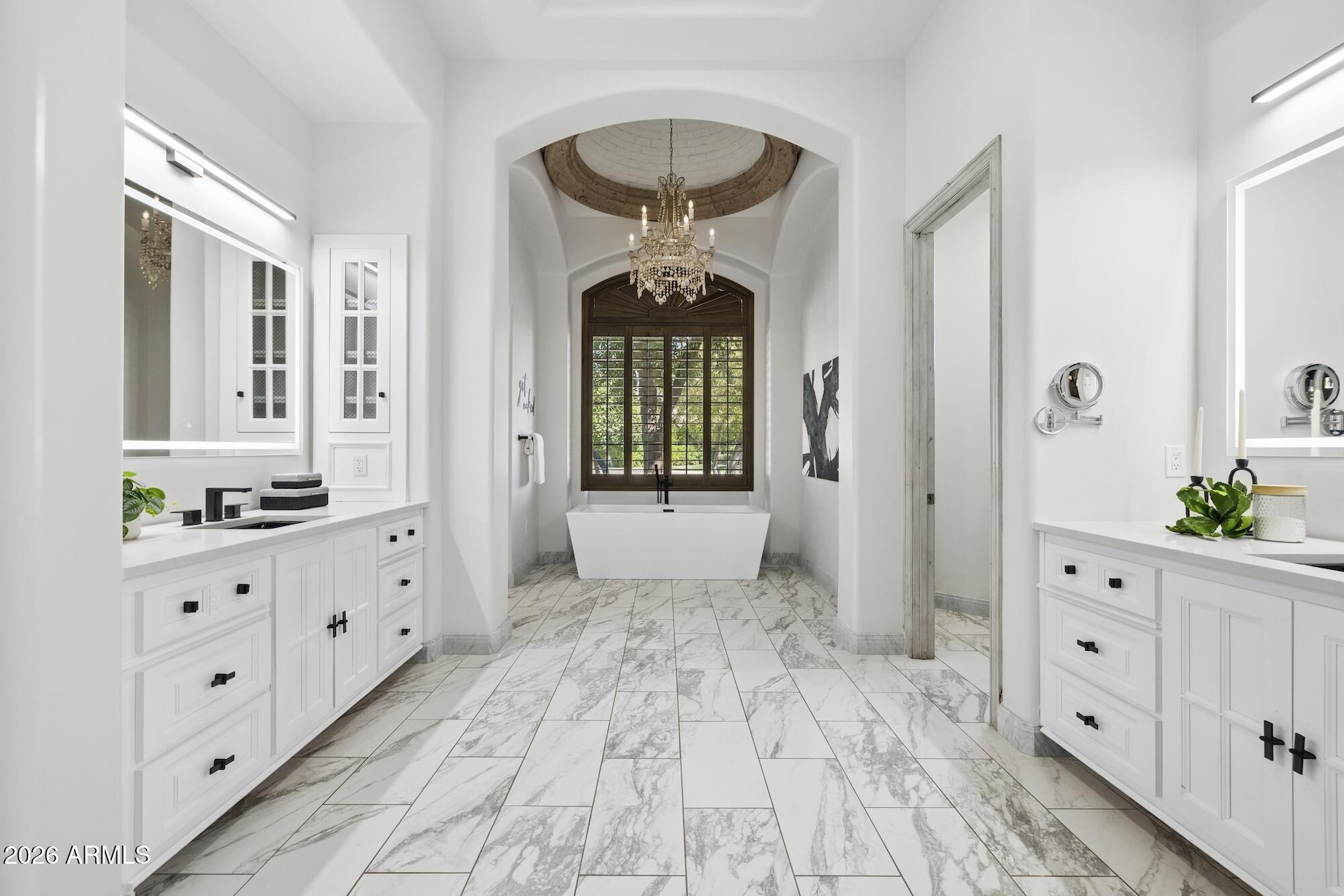 2748 East Warbler Road Gilbert, AZ 85297 - Photo 11 of 35 Primary Bathroom