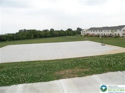 $2,495 | 3654 Clauss Drive, Lower Macungie Township, PA 18062