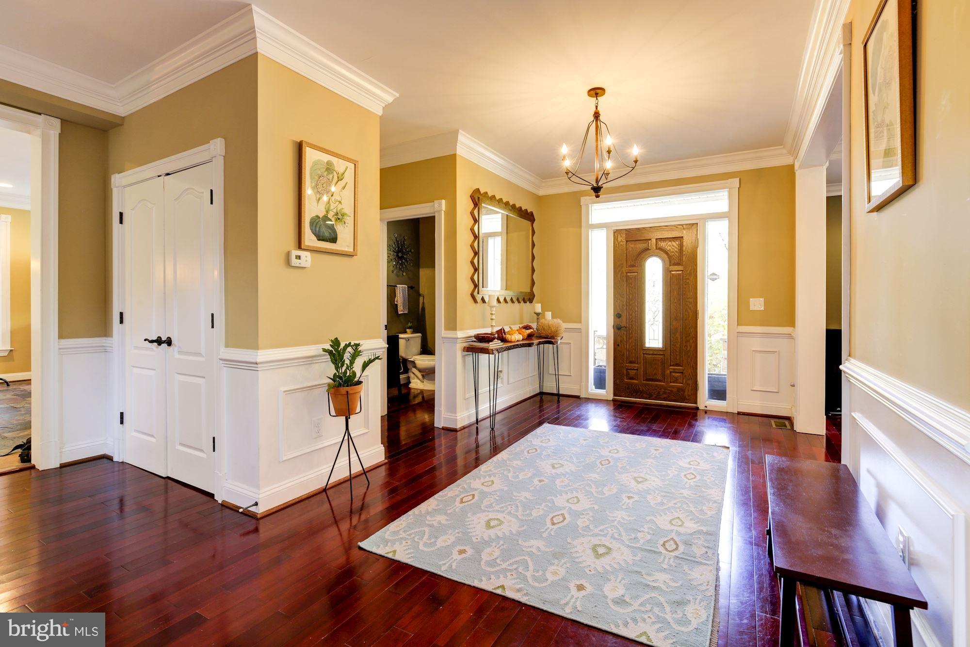 8100 Dogwood Road Baltimore, MD 21244 - Photo 4 of 53 Gracious foyer with detailed moldings