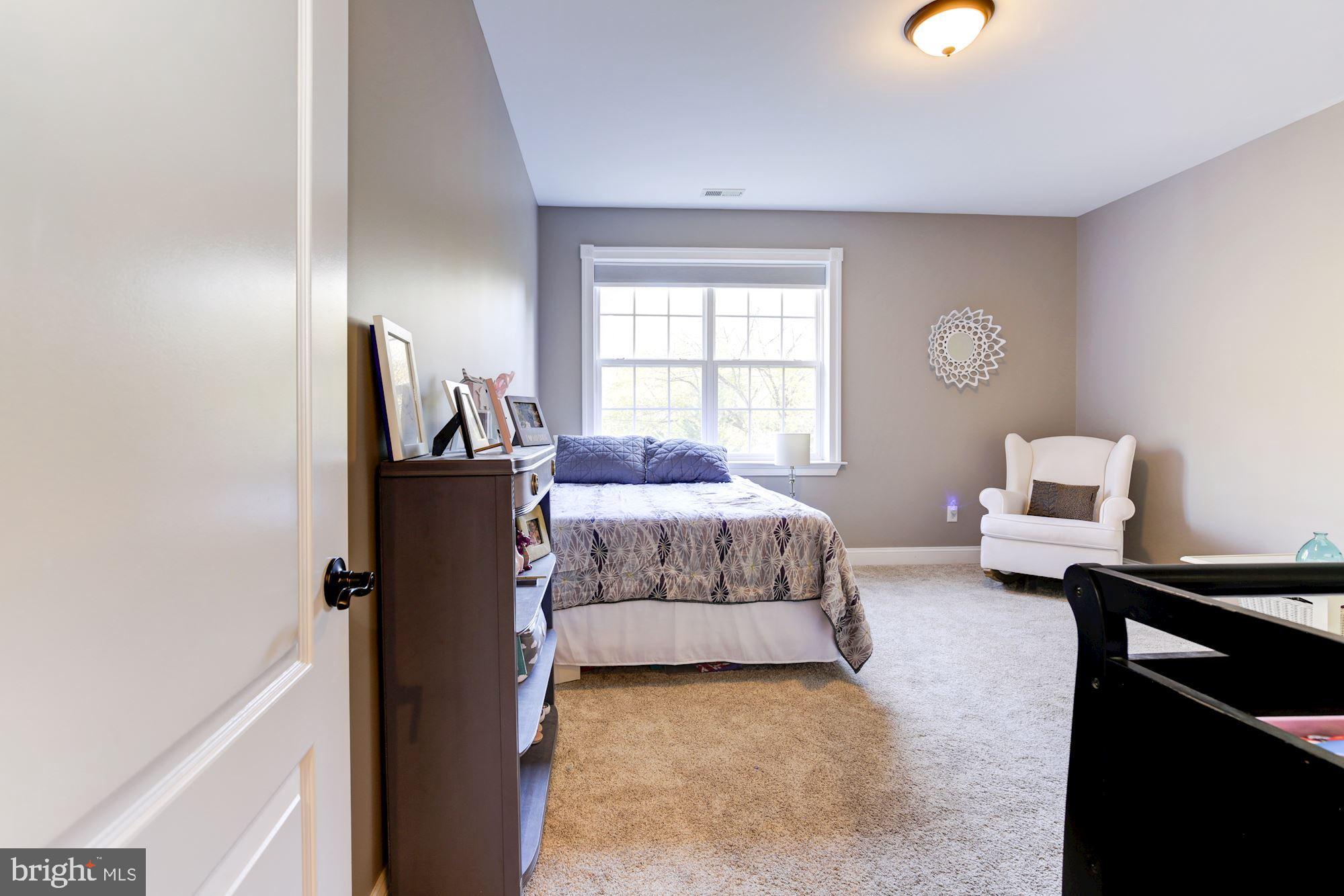8100 Dogwood Road Baltimore, MD 21244 - Photo 38 of 53 Second bedroom on upper level
