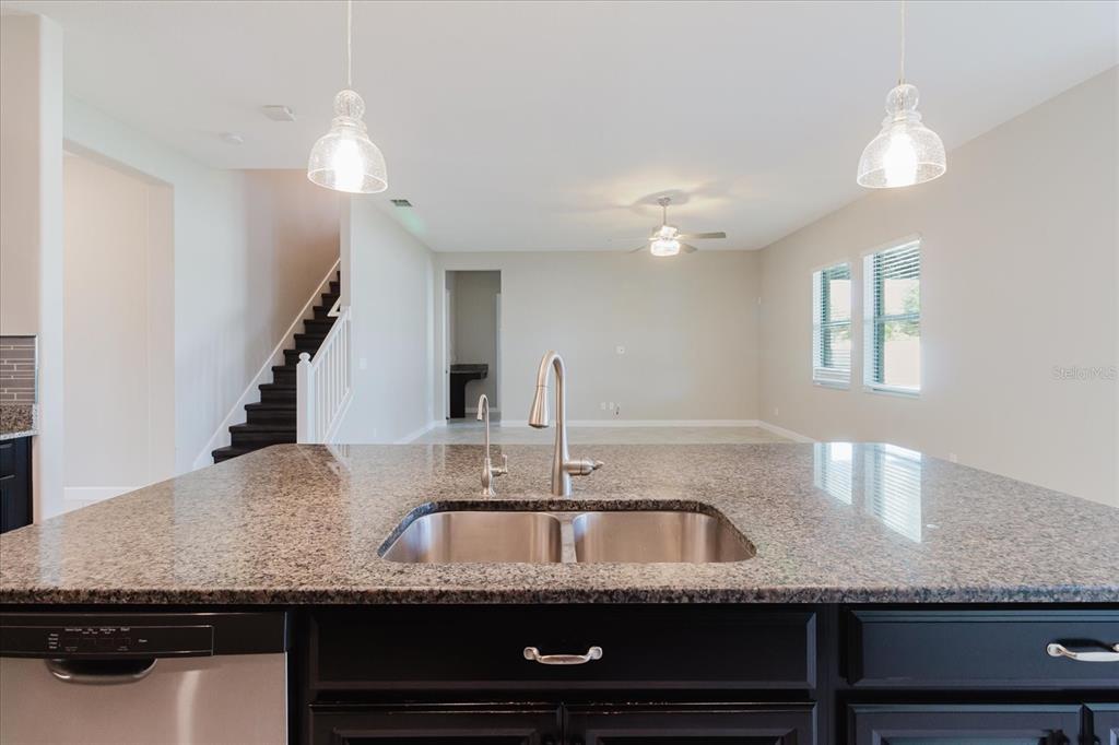 11721 Sunburst Marble Road Riverview, FL 33579 - Photo 9 of 51