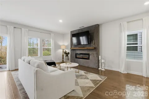 $441,000 | 3528 Auburn Curb Road, Charlotte, NC 28217