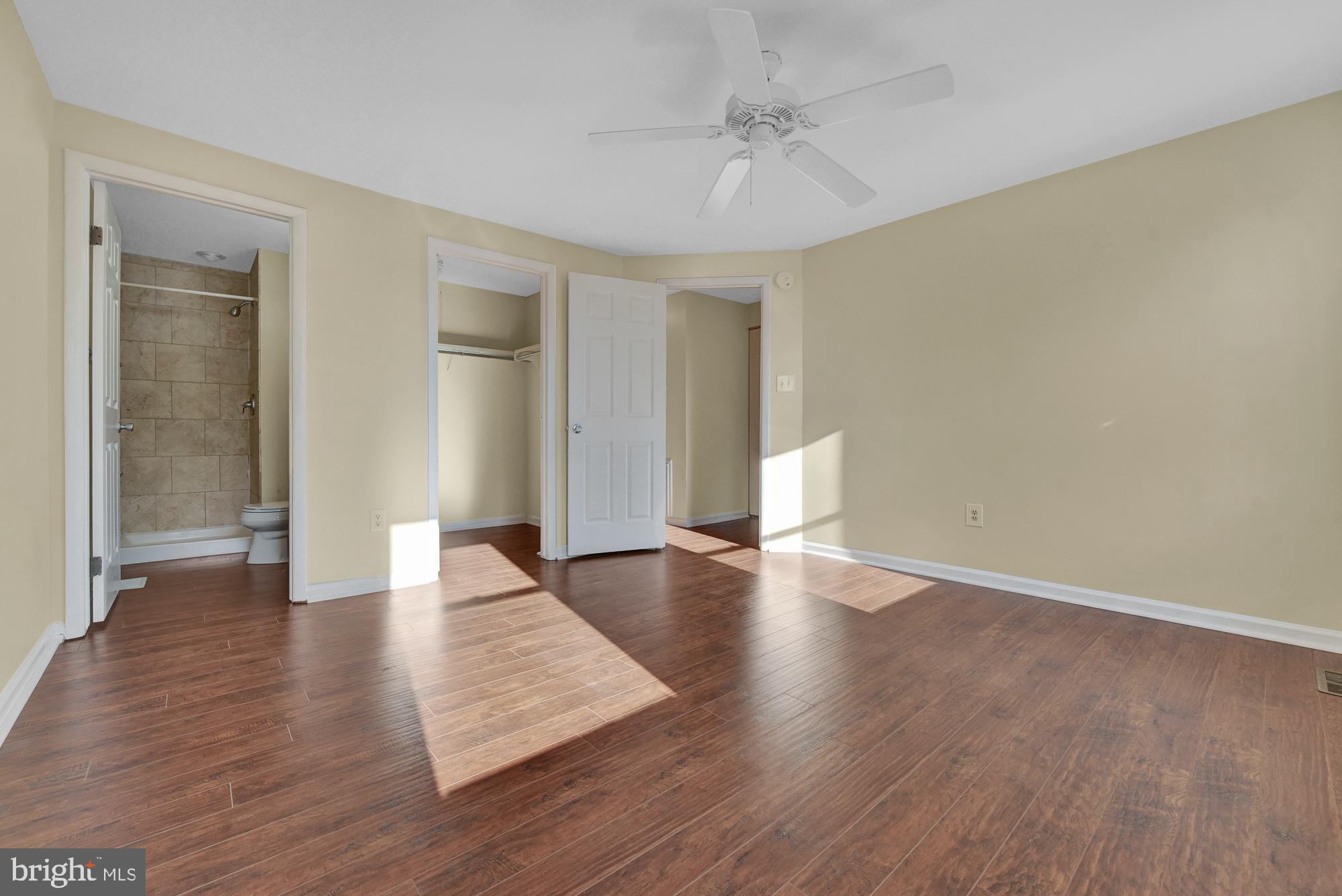 17604 Kohlhoss Road Poolesville, MD 20837 - Photo 13 of 41 Large walk-in closet in master