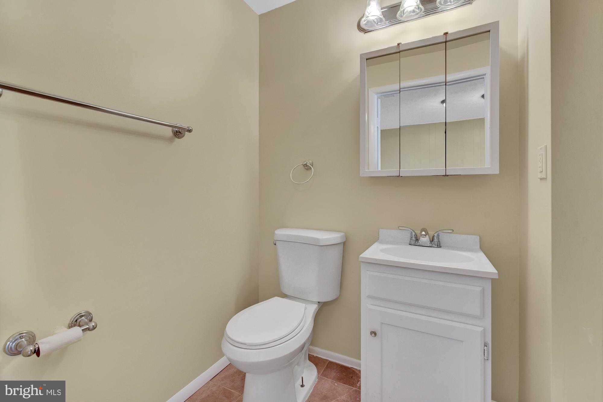 17604 Kohlhoss Road Poolesville, MD 20837 - Photo 24 of 41 Full bath in basement